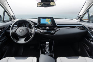 toyota_innen_64403-c-hr-grey-2020-52_bb