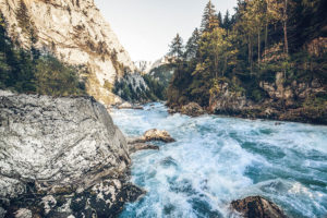 Mehr über den Artikel erfahren Nationalpark Gesäuse – wildes Wasser, steiler Fels